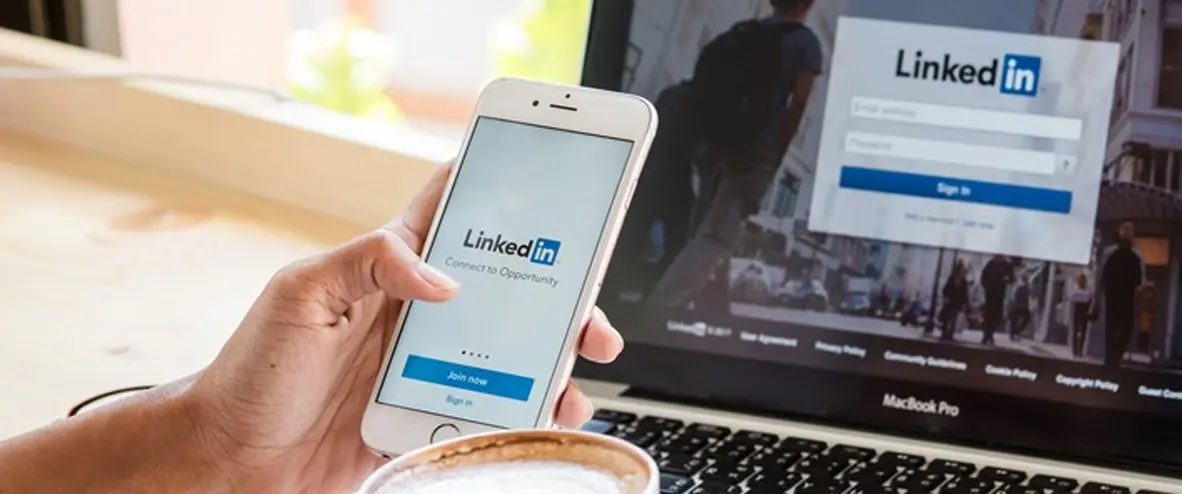 Linkedin'e Sesli Mesaj Özelliği Ekleniyor!